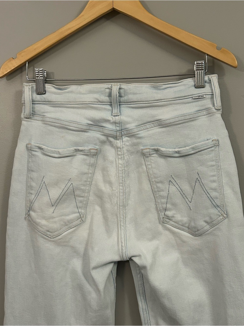 MOTHER The Pixie Tomcat Ankle High-Rise Straight Jeans in Pina Colada Paradise - Picture 10 of 14